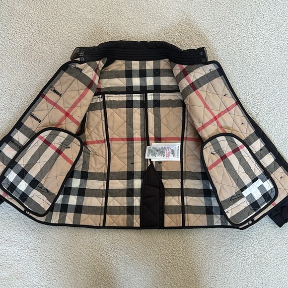 Burberry children size 4 black unisex quilted coat - Picture 5 of 8